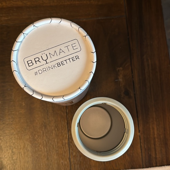 BrüMate Hopsulator Slim Can Cooler in 3D Camo. Brand New! - Picture 2 of 5